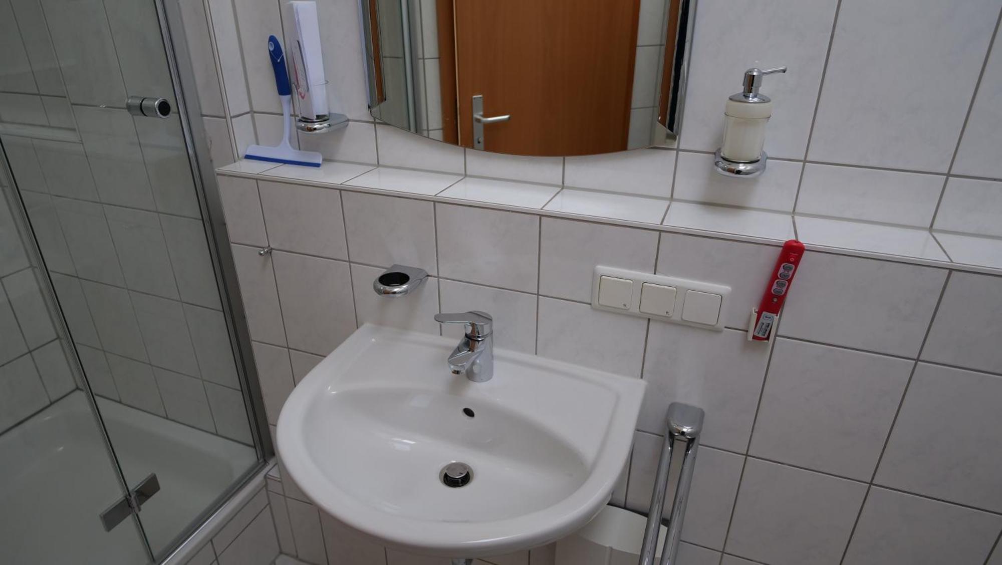 Ferienwohnung Rhein-Panorama Lahnstein Buitenkant foto